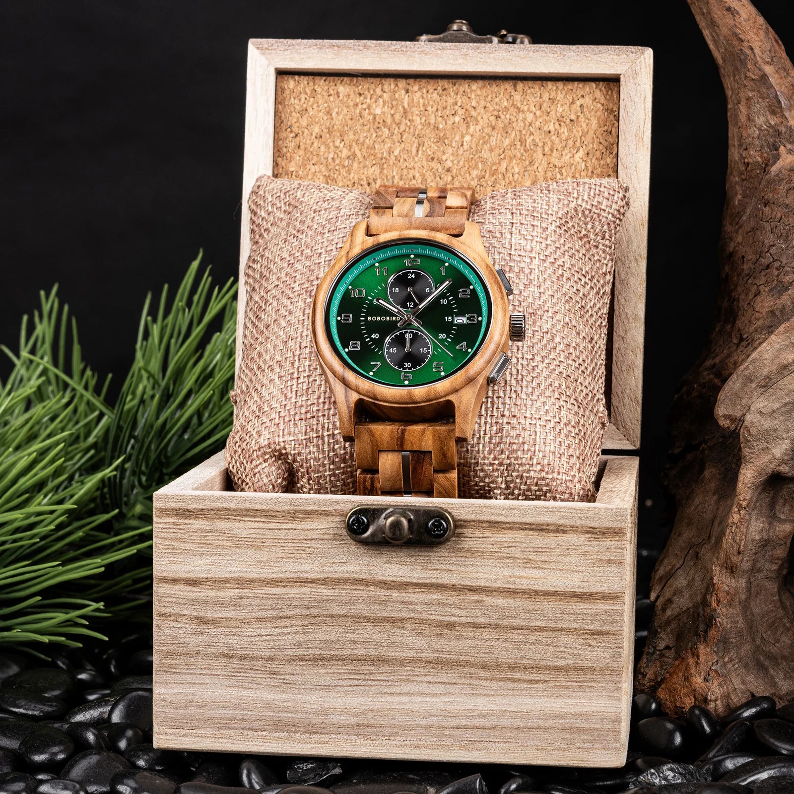 Mens Handcrafted Vintage Wood Wristwatch