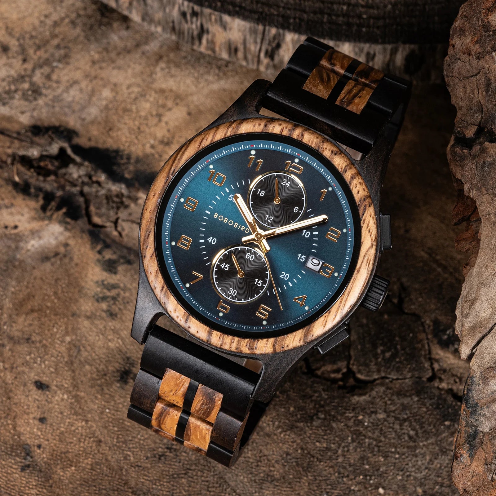Mens Handcrafted Vintage Wood Wristwatch